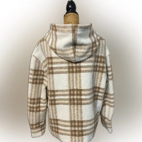 Plaid Hooded Women's Sweater - Picture 3 of 11